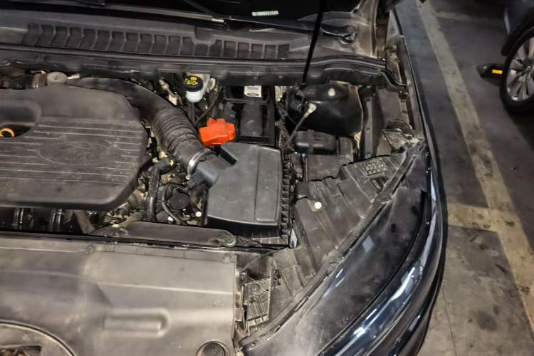 Used Ford Edge 2020 EcoBoost 245 Two-Wheel Drive Titanium 7-Seater Engine Bay Left