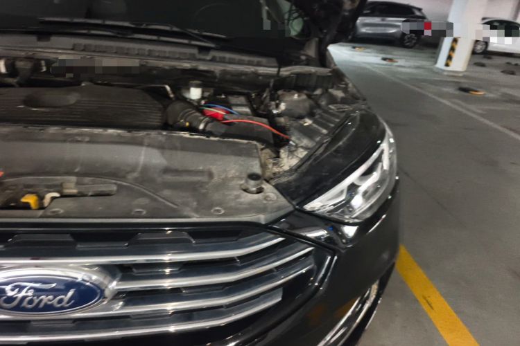Used Ford Edge 2020 EcoBoost 245 Two-Wheel Drive Titanium 7-Seater Engine Bay Left