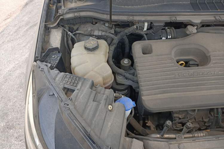 Used Ford Edge 2020 EcoBoost 245 4x4 ST-Line 7-Seater Engine Bay Right