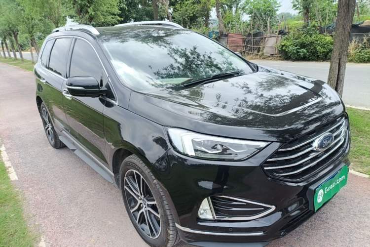 Used Ford Edge 2020 EcoBoost 245 Two-Wheel Drive Titanium 7-Seater Exterior 1