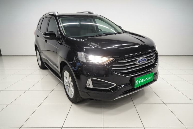 Used Ford Edge 2020 EcoBoost 245 Two-Wheel-Drive Platinum Edition 5 Seats Exterior 1