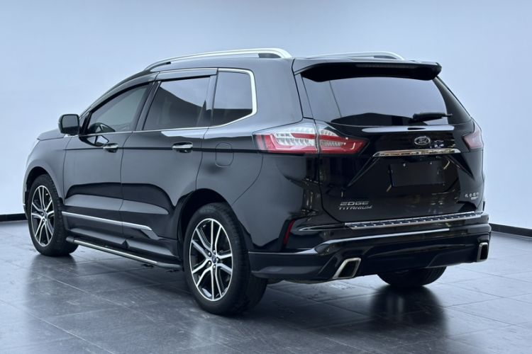 Used Ford Edge 2020 EcoBoost 245 Two-Wheel Drive Titanium 7-Seater Exterior 3