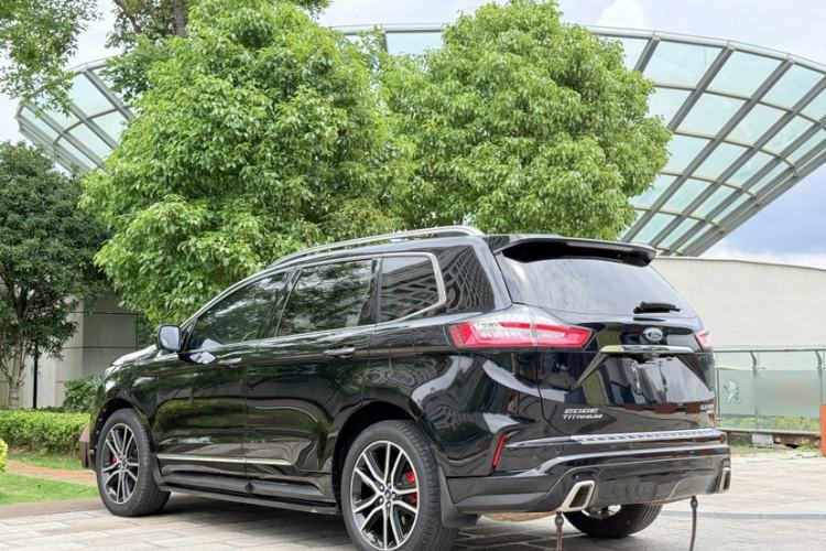 Used Ford Edge 2020 EcoBoost 245 Two-Wheel Drive Titanium 7-Seater Exterior 3