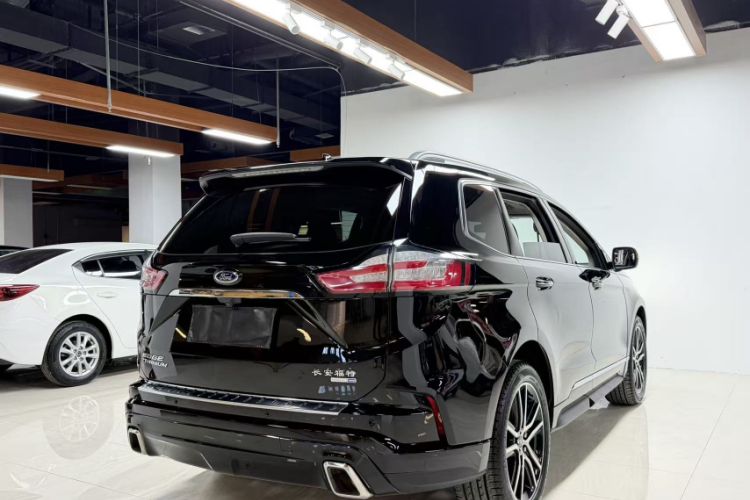 Used Ford Edge 2020 EcoBoost 245 Two-Wheel Drive Titanium 7-Seater Exterior 4