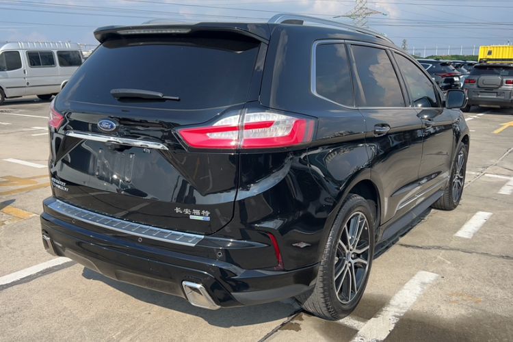 Used Ford Edge 2020 EcoBoost 245 Two-Wheel Drive Titanium 7-Seater Exterior 5
