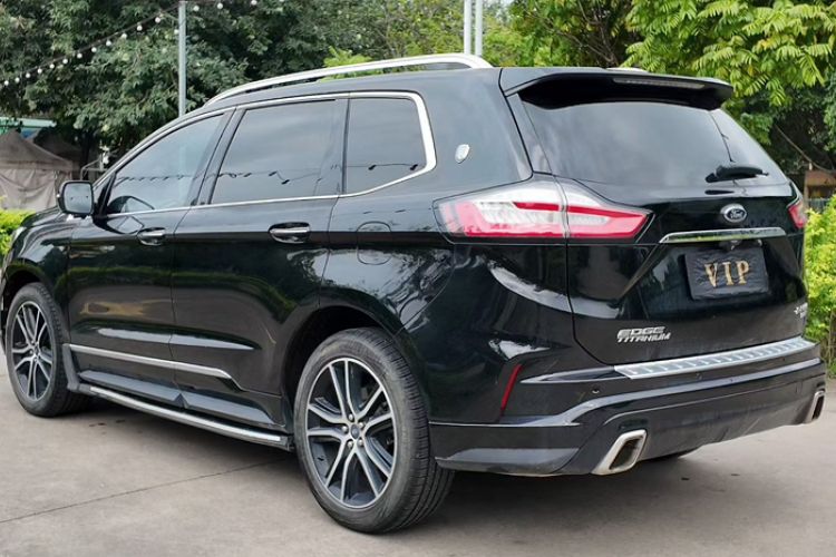 Used Ford Edge 2020 EcoBoost 245 Two-Wheel Drive Titanium 7-Seater Exterior 7