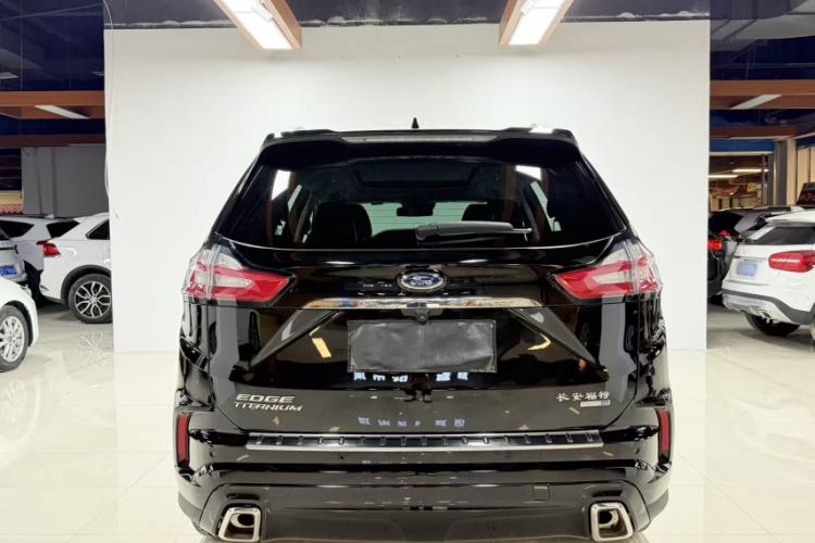 Used Ford Edge 2020 EcoBoost 245 Two-Wheel Drive Titanium 7-Seater Exterior 9