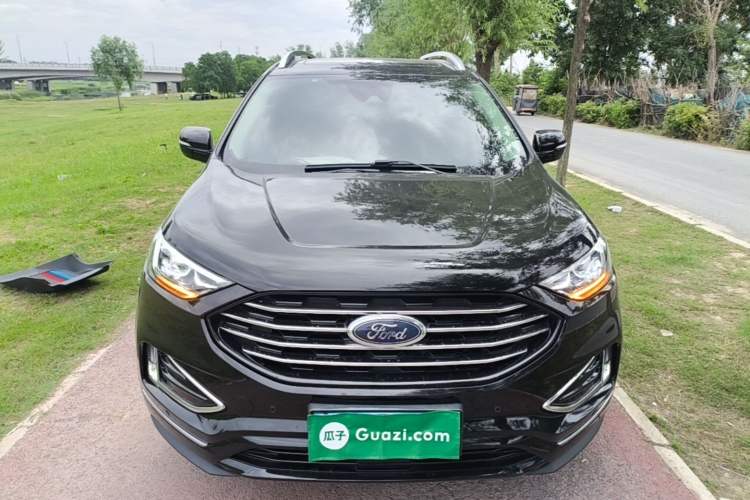Used Ford Edge 2020 EcoBoost 245 Two-Wheel Drive Titanium 7-Seater Front