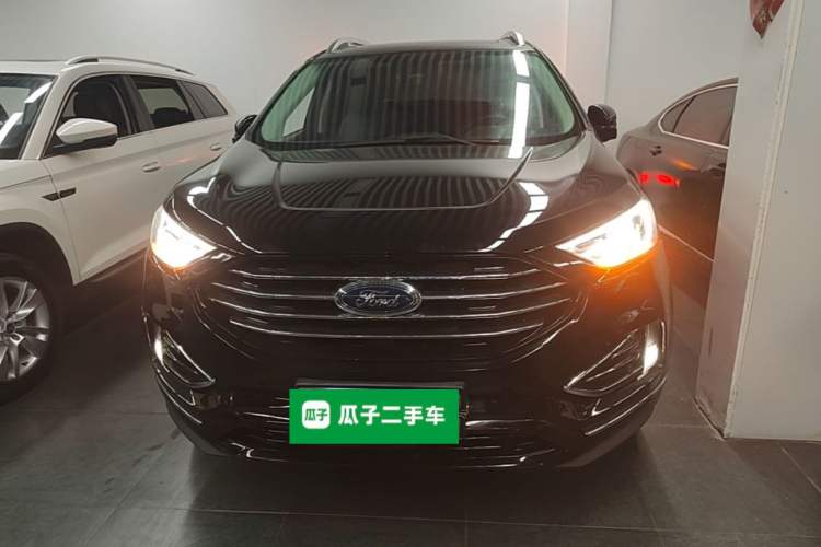 Used Ford Edge 2020 EcoBoost 245 Two-Wheel Drive Titanium 7-Seater Front
