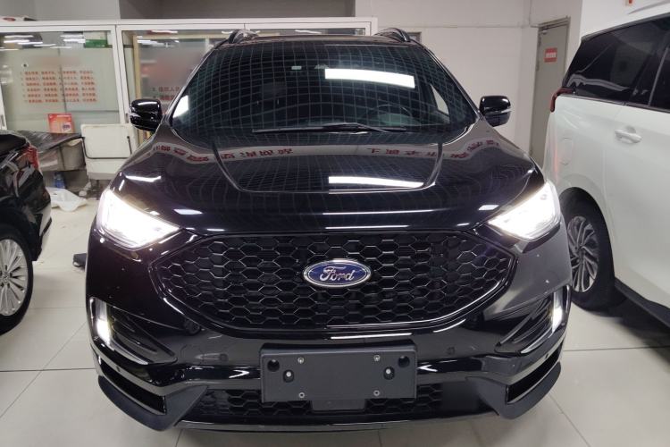 Used Ford Edge 2020 EcoBoost 245 2WD ST-Line 5-seater Front