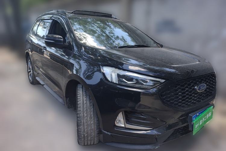 Used Ford Edge 2020 EcoBoost 245 4x4 ST-Line 7-Seater Front Right 45 Deg
