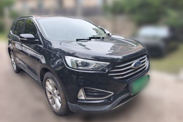 Used Ford Edge 2020 EcoBoost 245 Two-Wheel-Drive Platinum Edition 5 Seats Front Right 45 Deg
