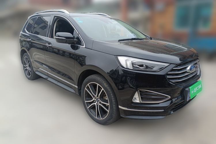 Used Ford Edge 2020 EcoBoost 245 Two-Wheel Drive Titanium 7-Seater Front Right 45 Deg