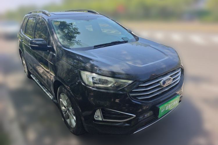 Used Ford Edge 2020 EcoBoost 245 Two-Wheel-Drive Platinum Edition 5 Seats Front Right 45 Deg