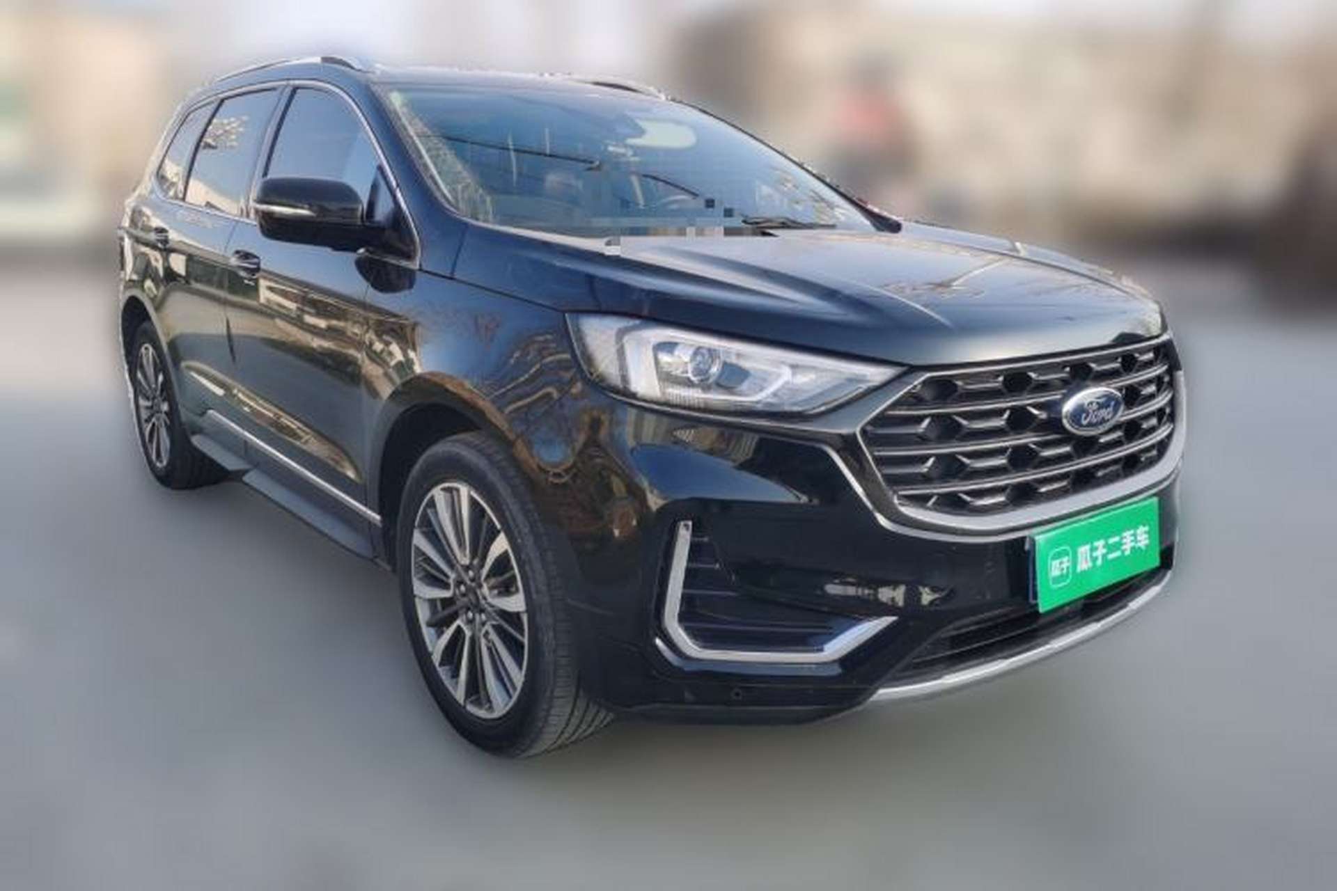 Used Ford Edge 2020 EcoBoost 245 Two-Wheel Drive Titanium 7-Seater Front Right 45 Deg