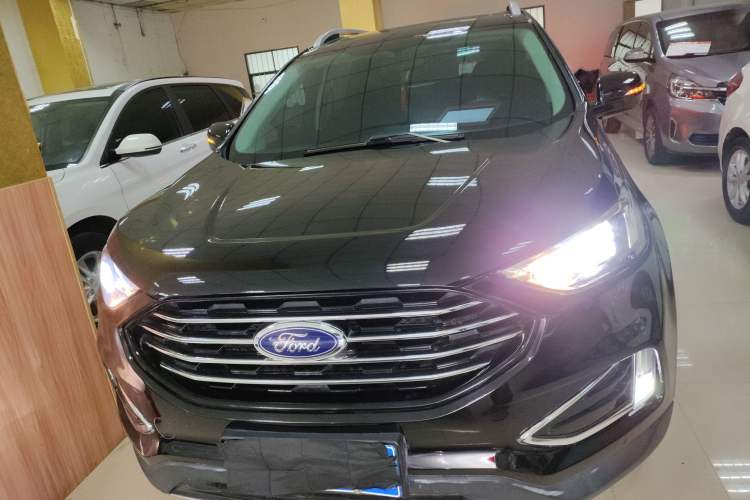 Used Ford Edge 2020 EcoBoost 245 Two-Wheel-Drive Platinum Edition 5 Seats Front
