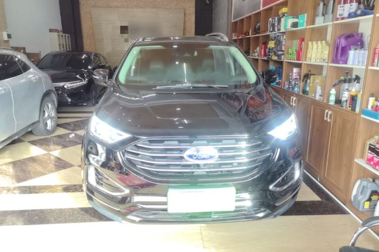 Used Ford Edge 2020 EcoBoost 245 Two-Wheel Drive Titanium 7-Seater Front