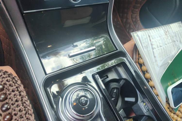 Used Ford Edge  Gear Lever