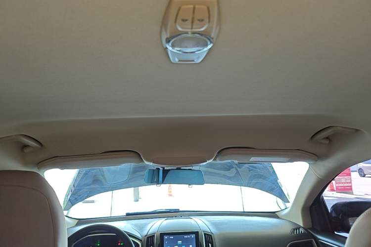 Used Ford Edge 2020 EcoBoost 245 Two-Wheel-Drive Titanium 5-Seater Headliner
