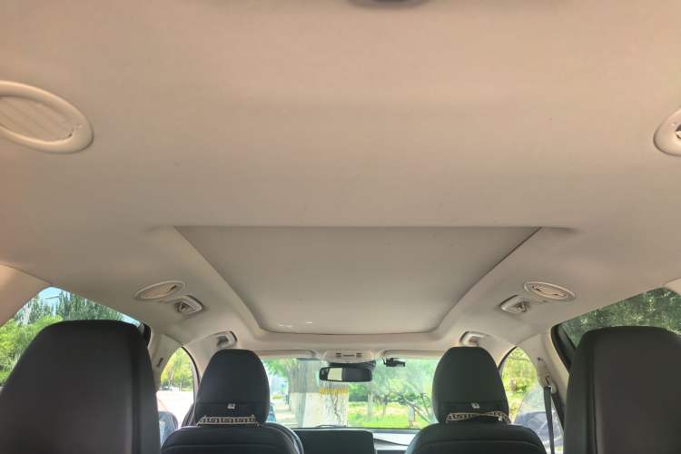 Used Ford Edge 2020 EcoBoost 245 Two-Wheel Drive Titanium 7-Seater Headliner