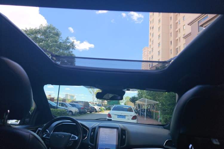 Used Ford Edge 2020 EcoBoost 245 4x4 ST-Line 7-Seater Headliner