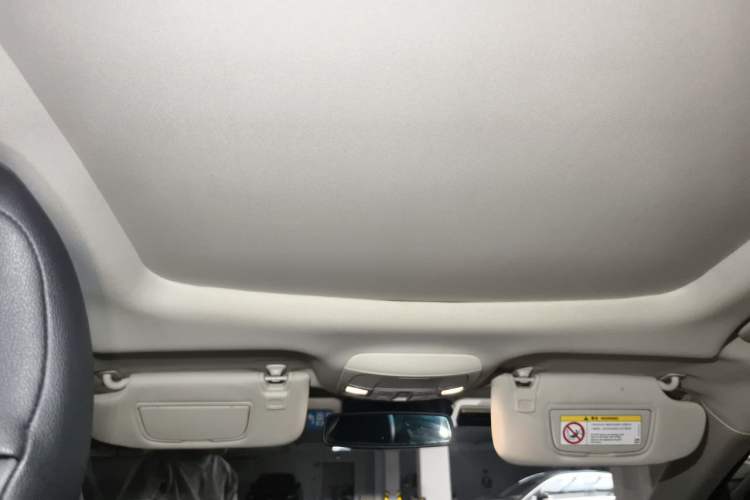 Used Ford Edge 2020 EcoBoost 245 Two-Wheel Drive Titanium 7-Seater Headliner