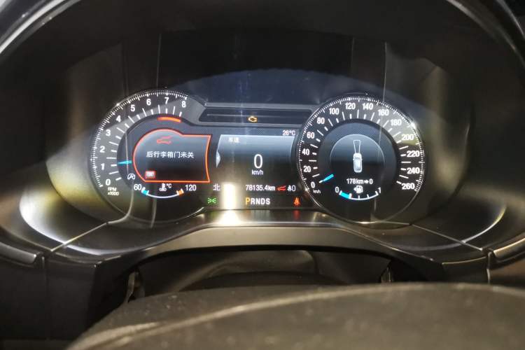 Used Ford Edge 2020 EcoBoost 245 Two-Wheel Drive Titanium 7-Seater Instrument Cluster