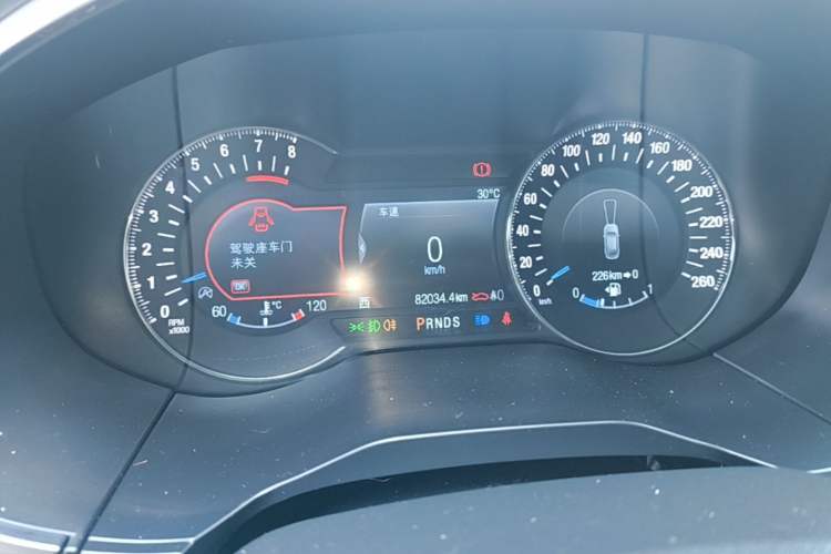Used Ford Edge 2020 EcoBoost 245 Two-Wheel Drive Titanium 7-Seater Instrument Cluster