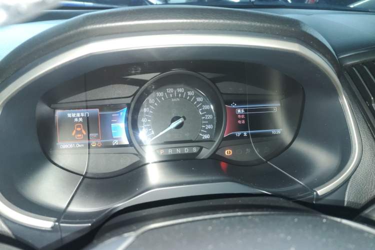 Used Ford Edge 2020 EcoBoost 245 Two-Wheel-Drive Platinum Edition 5 Seats Instrument Cluster