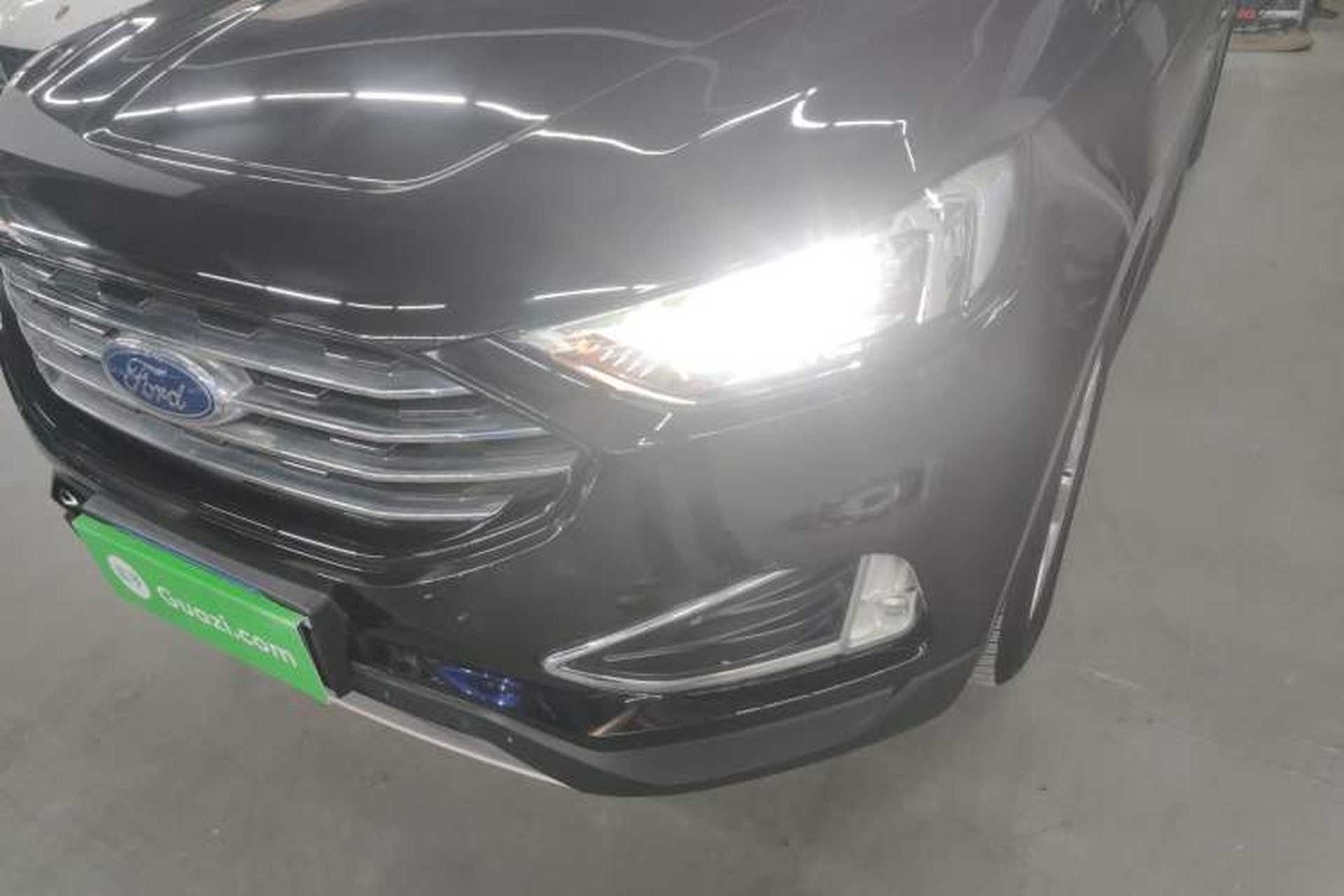 Used Ford Edge 2020 EcoBoost 245 Two-Wheel-Drive Platinum Edition 5 Seats Left Front Headlight