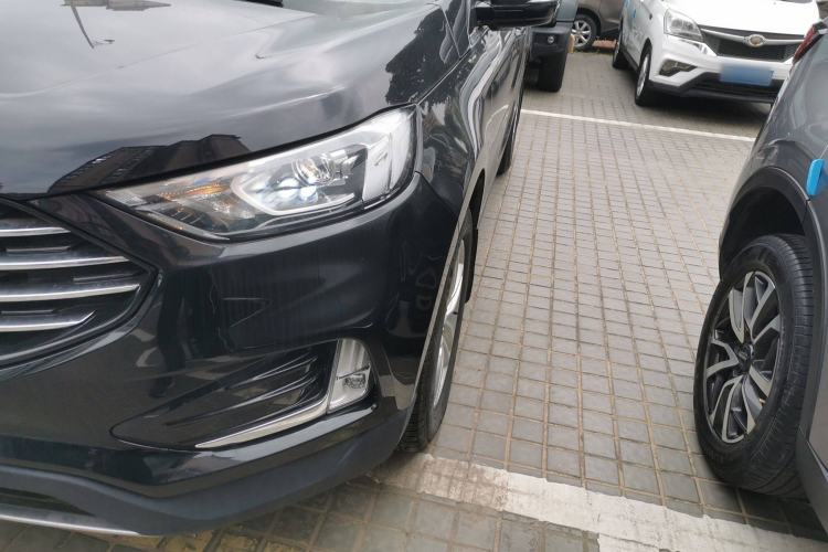 Used Ford Edge 2020 EcoBoost 245 Two-Wheel-Drive Titanium 5-Seater Left Front Headlight