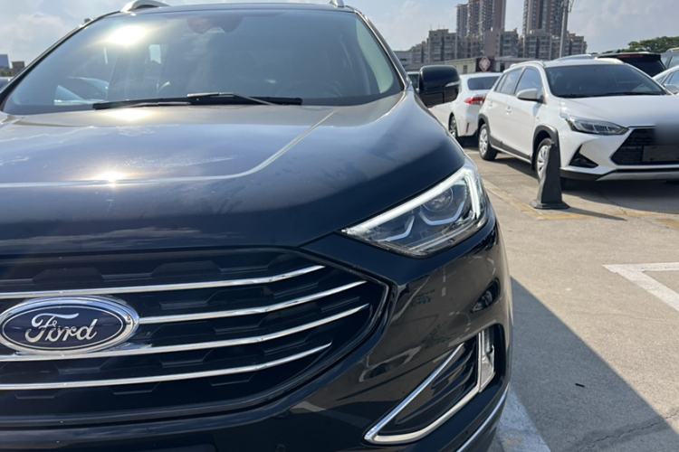 Used Ford Edge 2020 EcoBoost 245 Two-Wheel Drive Titanium 7-Seater Left Front Headlight
