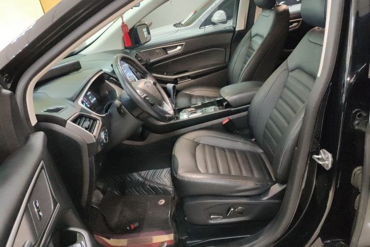 Used Ford Edge 2020 EcoBoost 245 Two-Wheel-Drive Platinum Edition 5 Seats Left Front Seat