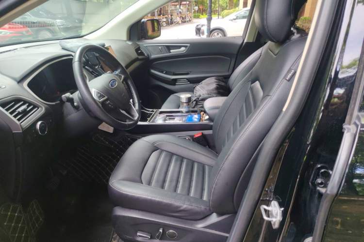 Used Ford Edge 2020 EcoBoost 245 Two-Wheel-Drive Platinum Edition 5 Seats Left Front Seat