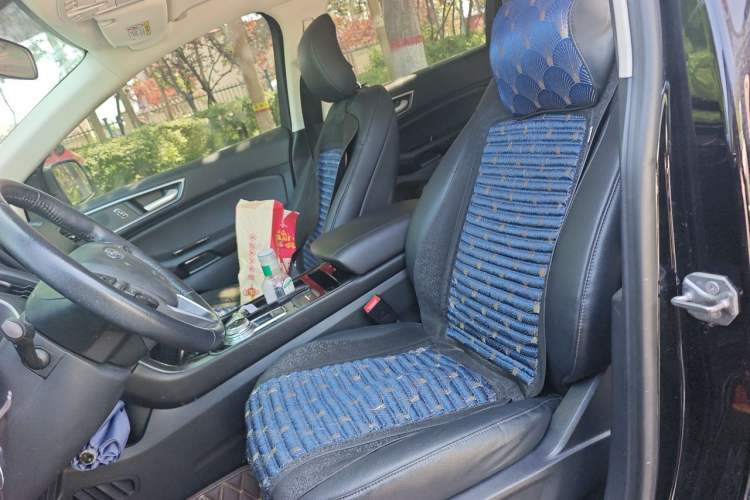 Used Ford Edge 2020 EcoBoost 245 Two-Wheel-Drive Platinum Edition 5 Seats Left Front Seat