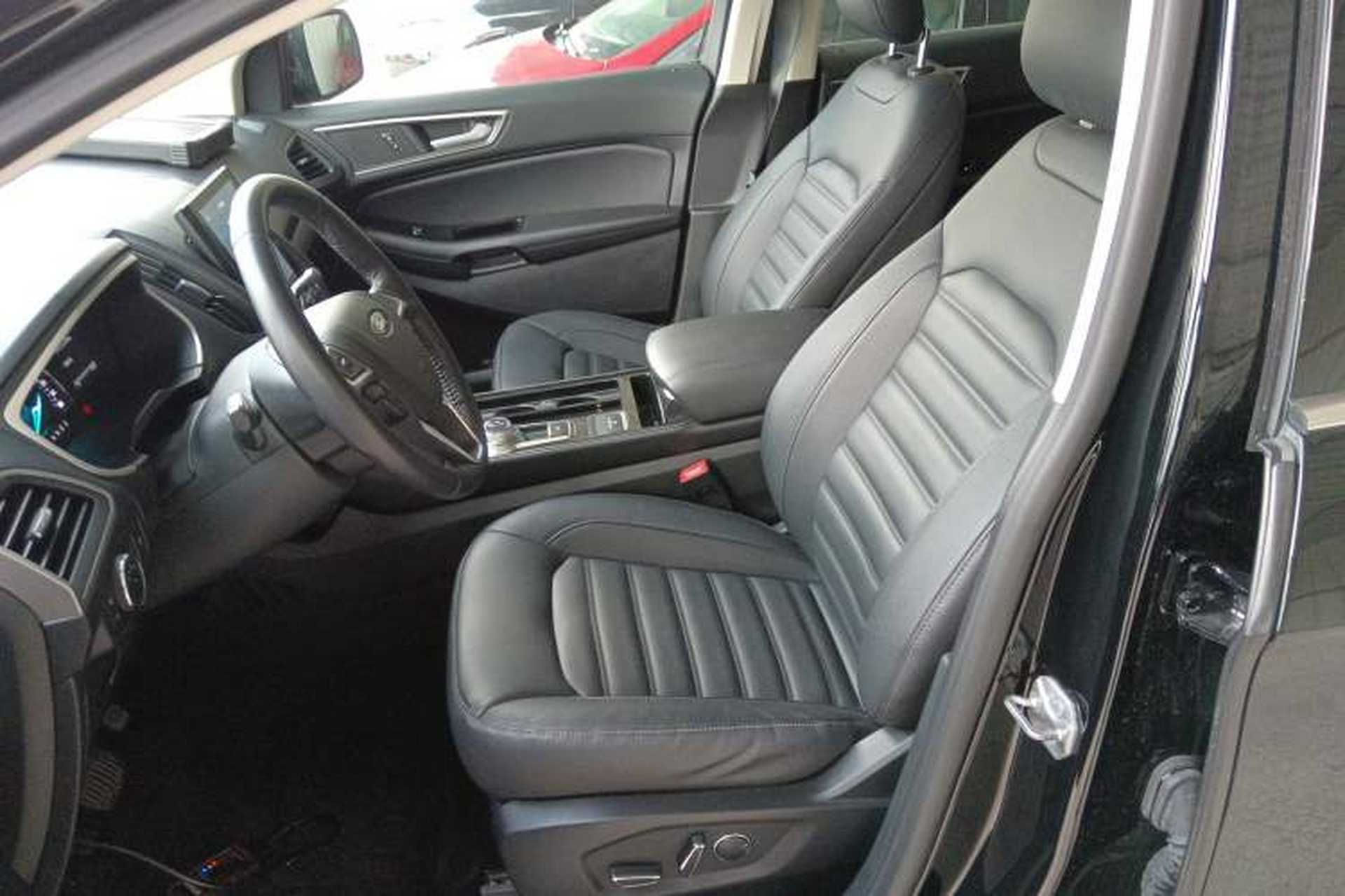 Used Ford Edge 2020 EcoBoost 245 Two-Wheel-Drive Platinum Edition 5 Seats Left Front Seat