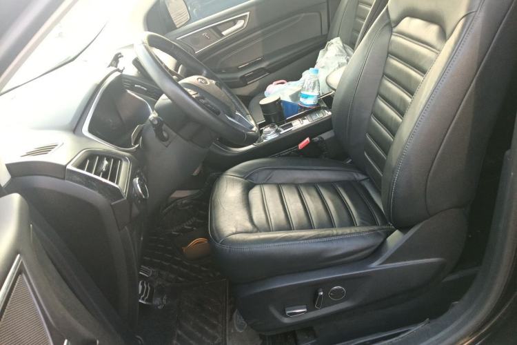 Used Ford Edge 2020 EcoBoost 245 Two-Wheel Drive Titanium 7-Seater Left Front Seat