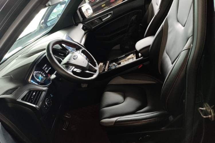 Used Ford Edge 2020 EcoBoost 245 2WD ST-Line 5-seater Left Front Seat