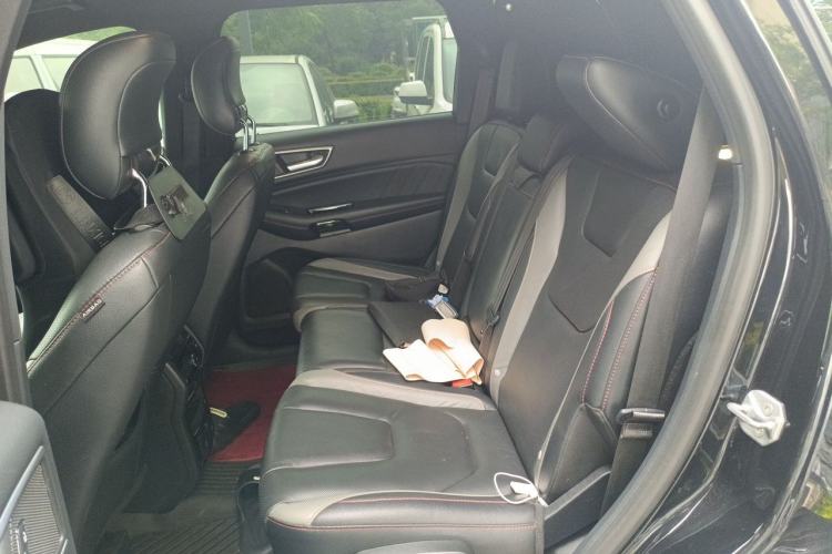 Used Ford Edge 2020 EcoBoost 245 4x4 ST-Line 7-Seater Left Rear Seat