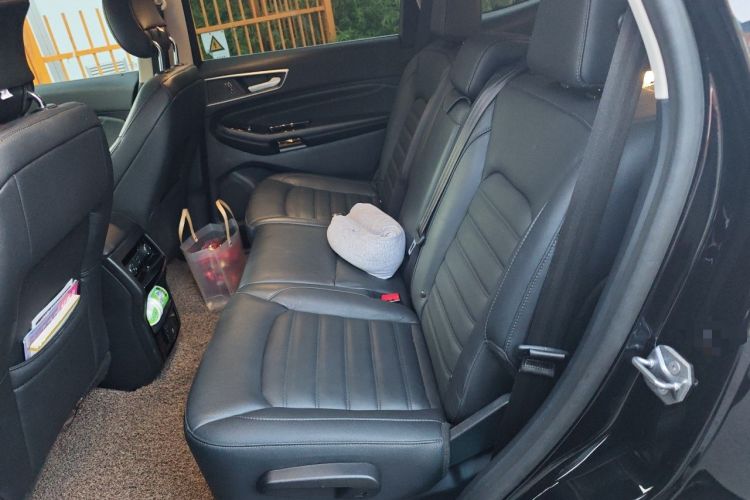 Used Ford Edge 2020 EcoBoost 245 Two-Wheel Drive Titanium 7-Seater Left Rear Seat