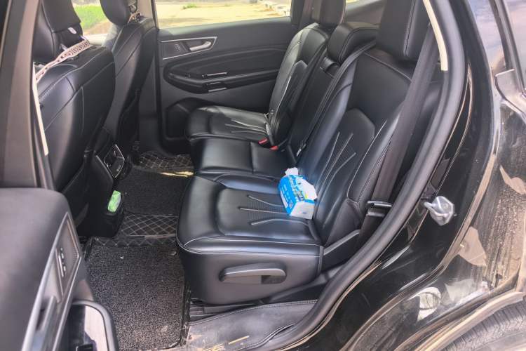 Used Ford Edge 2020 EcoBoost 245 Two-Wheel Drive Titanium 7-Seater Left Rear Seat