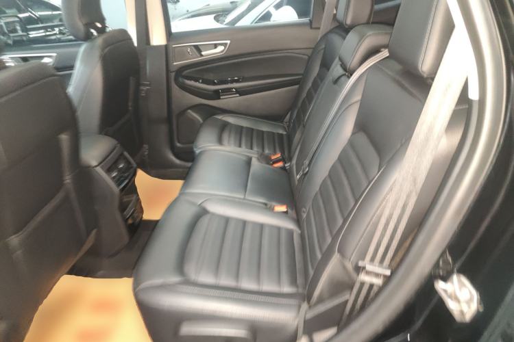 Used Ford Edge 2020 EcoBoost 245 Two-Wheel-Drive Platinum Edition 5 Seats Left Rear Seat