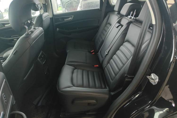 Used Ford Edge 2020 EcoBoost 245 Two-Wheel-Drive Platinum Edition 5 Seats Left Rear Seat
