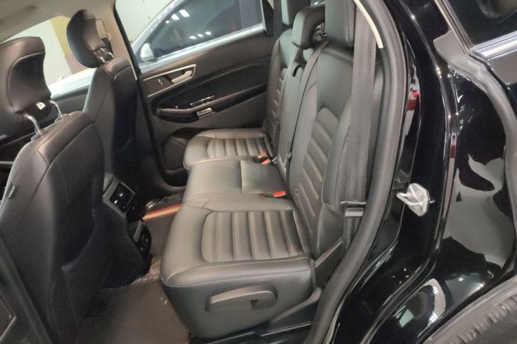 Used Ford Edge 2020 EcoBoost 245 Two-Wheel-Drive Platinum Edition 5 Seats Left Rear Seat