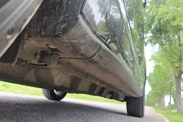 Used Ford Edge 2020 EcoBoost 245 Two-Wheel Drive Titanium 7-Seater Left Side Sill