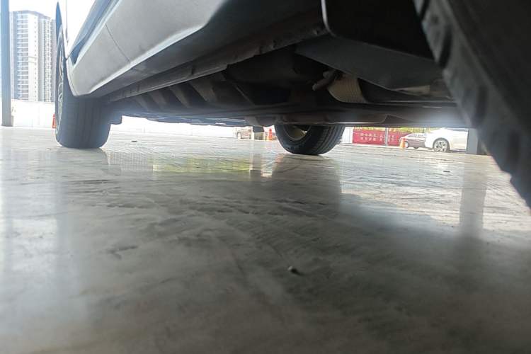 Used Ford Edge 2020 EcoBoost 245 Two-Wheel-Drive Titanium 5-Seater Left Side Sill
