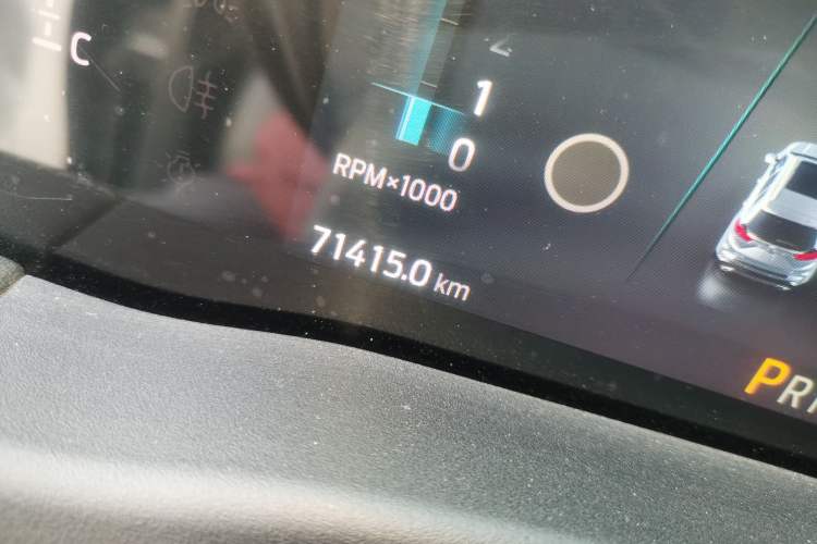 Used Ford Edge 2020 EcoBoost 245 Two-Wheel Drive Titanium 7-Seater Odometer Close Up