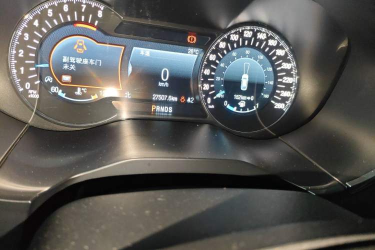 Used Ford Edge 2020 EcoBoost 245 Two-Wheel Drive Titanium 7-Seater Odometer Close Up