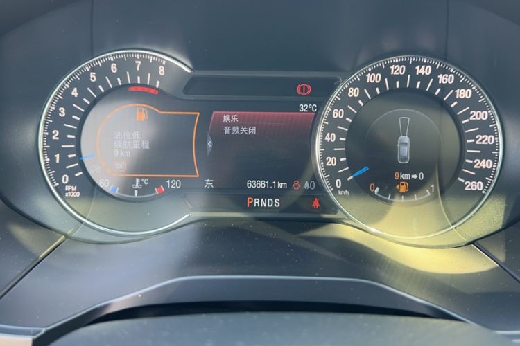Used Ford Edge 2020 EcoBoost 245 Two-Wheel Drive Titanium 7-Seater Odometer Close Up