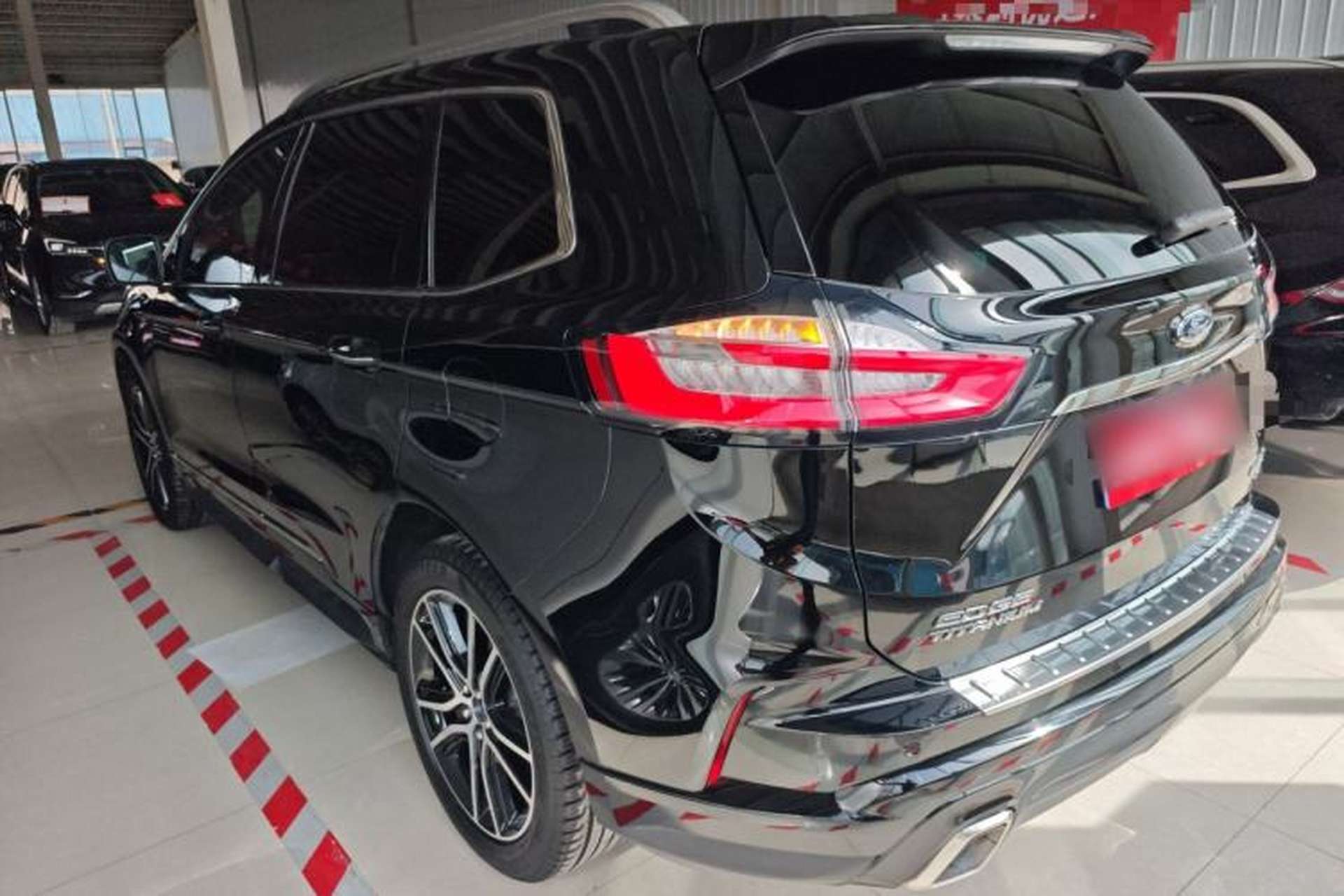 Used Ford Edge 2020 EcoBoost 245 Two-Wheel Drive Titanium 7-Seater Rear Left 45 Deg